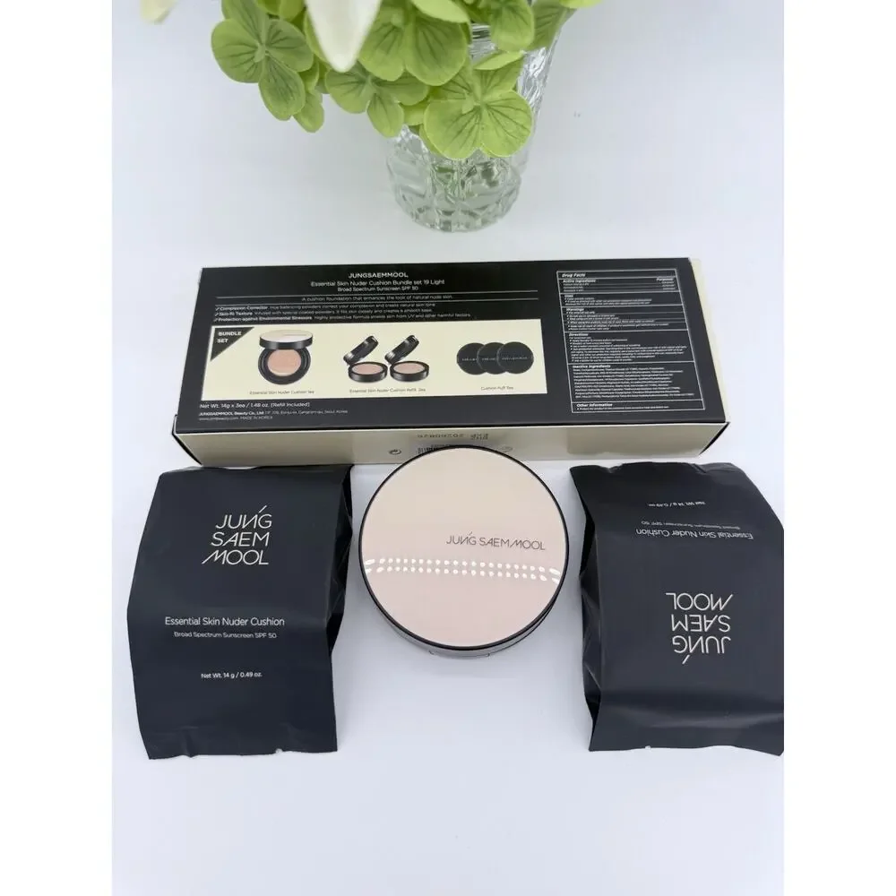 Jung Saem Mool Essential Skin Nuder Cushion set 14g +(2) Refill 17 Fair Light
